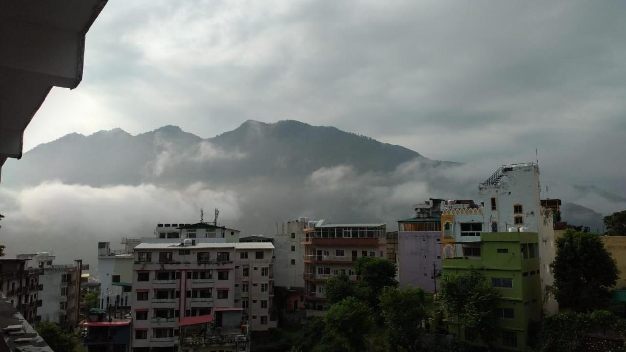 Hill Hoppers Hotel Rishikesh Exterior photo